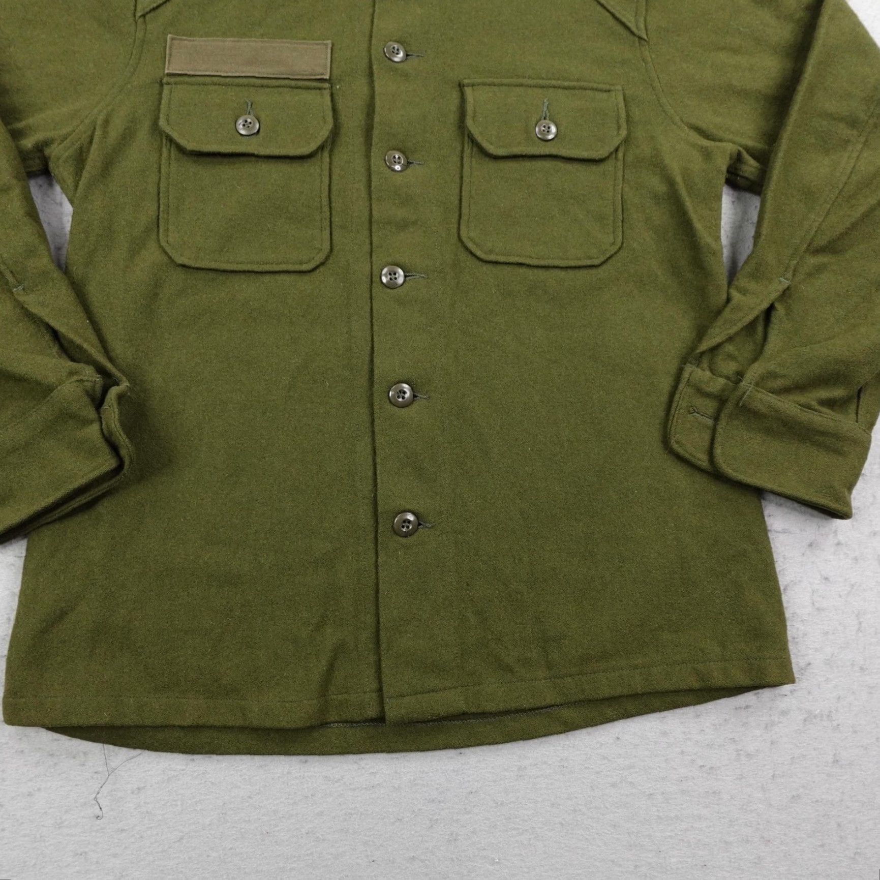 Olive VINTAGE US Army Shirt Mens Medium Cold Weather Field Wool Olive Green 70s 108 60s? Size US M / EU 48-50 / 2 - 3 Thumbnail