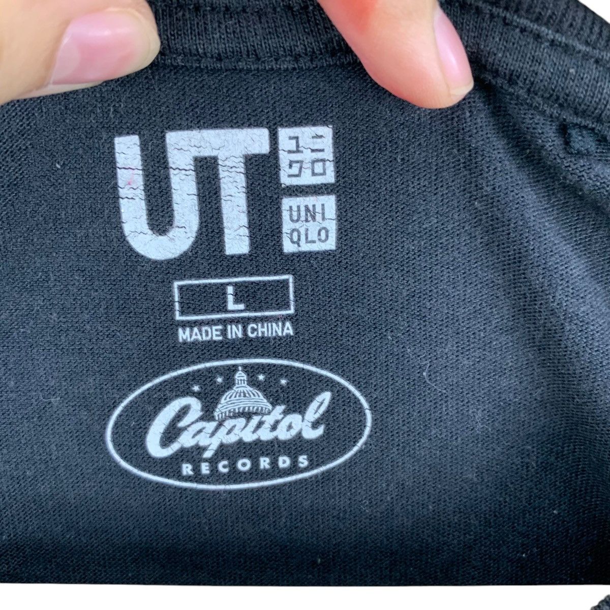 Uniqlo UNIQLO x CAPITOL RECORDS Hollywood California Tee Shirt Top Size US L / EU 52-54 / 3 - 6 Thumbnail