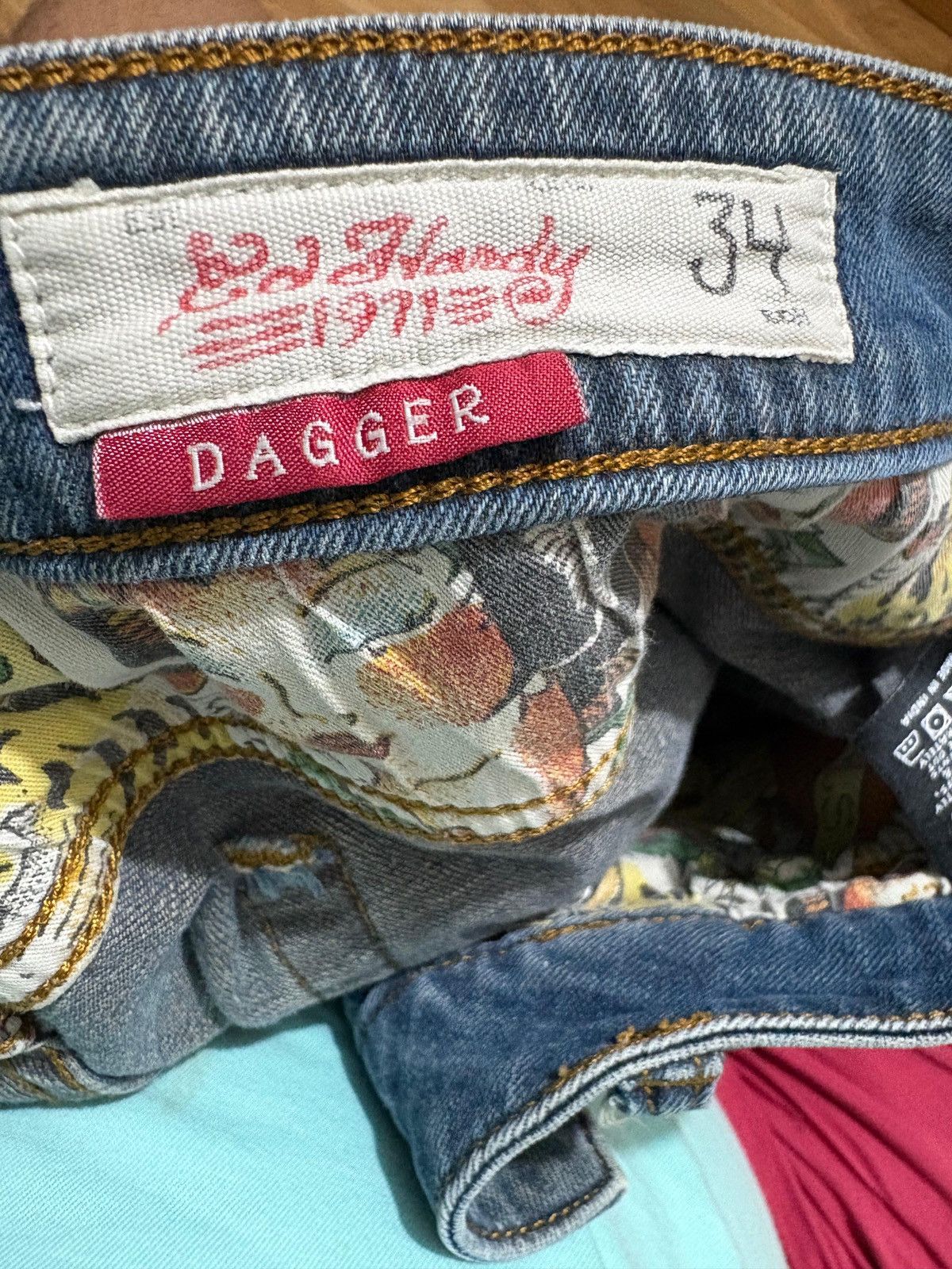 Ed Hardy Ed Hardy Dagger Vintage Jeans (Slim Fit) Size US 34 / EU 50 - 9 Thumbnail