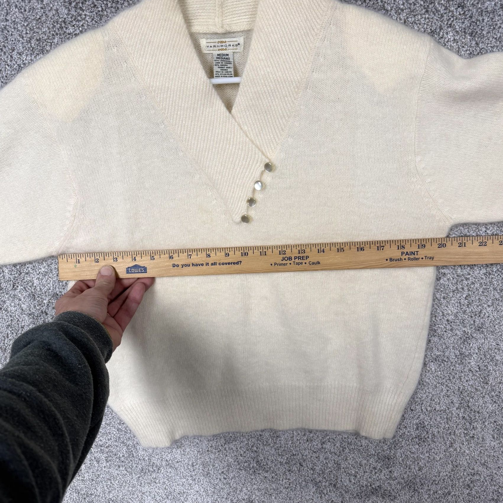 Vintage VINTAGE YarnWorks Sweater Womens M Cream 80s 90s Wool Blend V-Neck Preppy Knit Pullover Lightweight Hand Wash Only Size M / US 6-8 / IT 42-44 - 4 Thumbnail