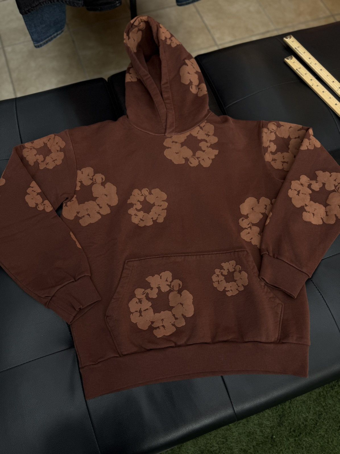 DENIM TEARS Denim Tears 2025 Brown Cotton Wreath Hoodie XS (NEW) Size US XS / EU 42 / 0 - 2 Thumbnail
