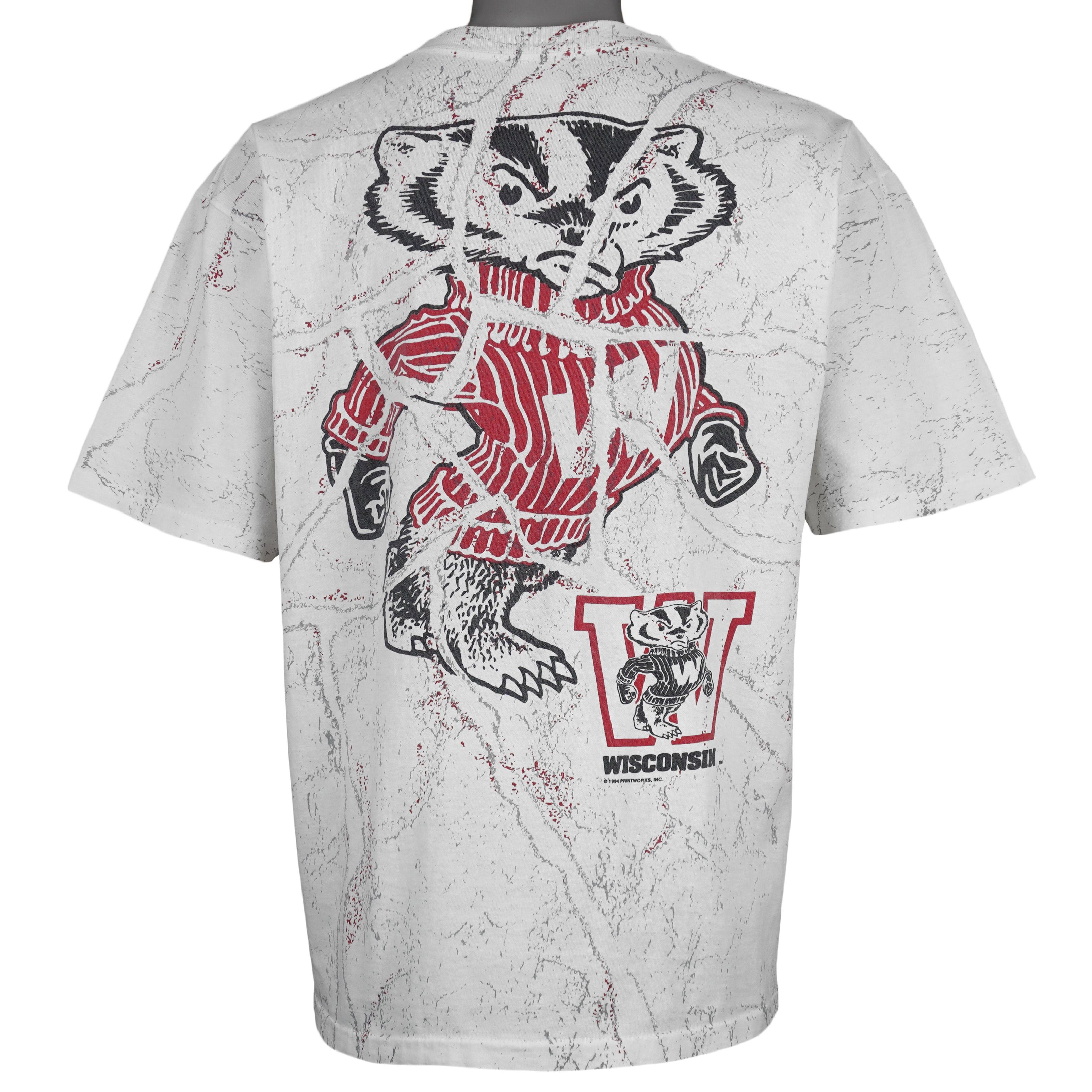 NCAA Wisconsin Badgers All Over Print T-Shirt 1994 Size US L / EU 52-54 / 3 - 2 Thumbnail