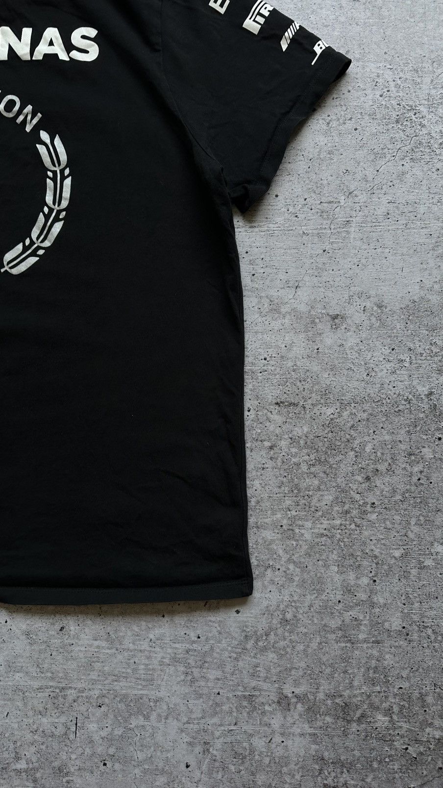 Mercedes-Benz × Vintage Mercedes-Benz F1 Team 2014/15 Champion T Shirt Size US XXL / EU 58 / 5 - 16 Thumbnail