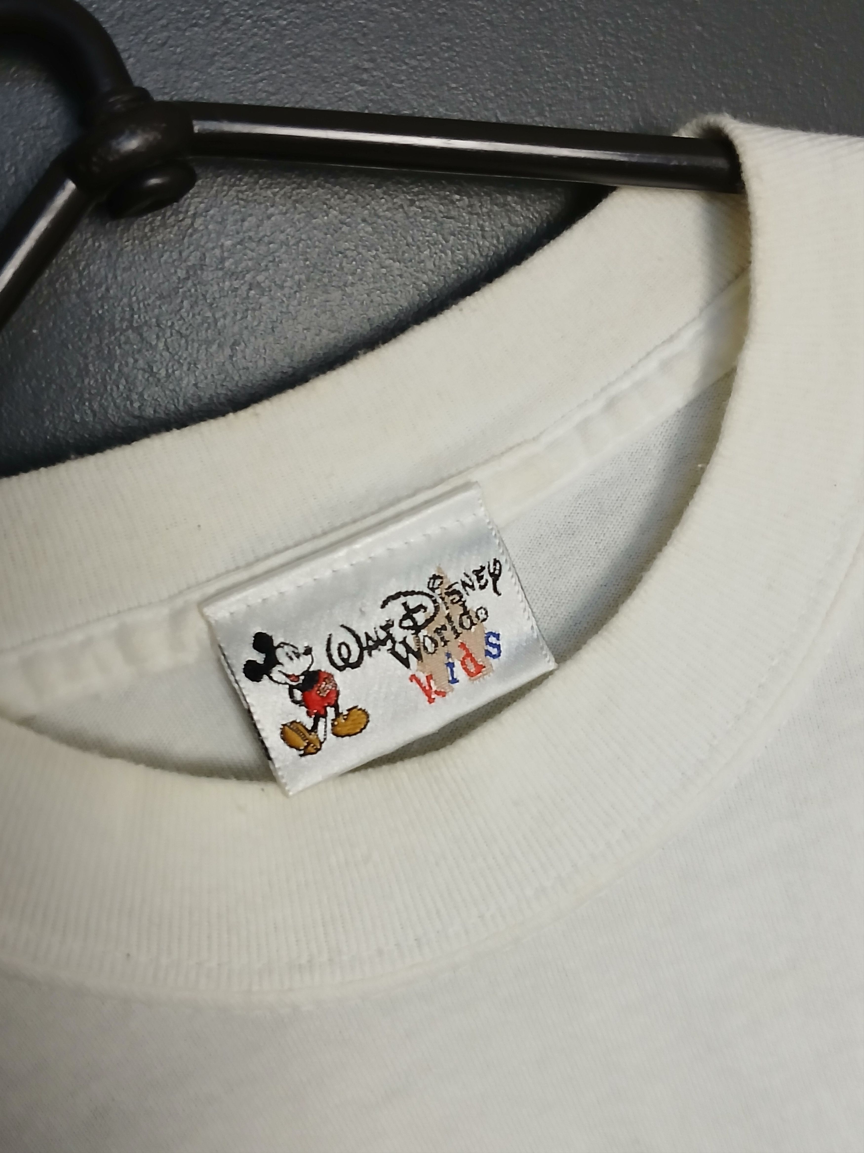 Disney × Vintage KIDS Vintage Disney Mickey Mouse Football T-Shirt Size US XL / EU 56 / 4 - 7 Thumbnail