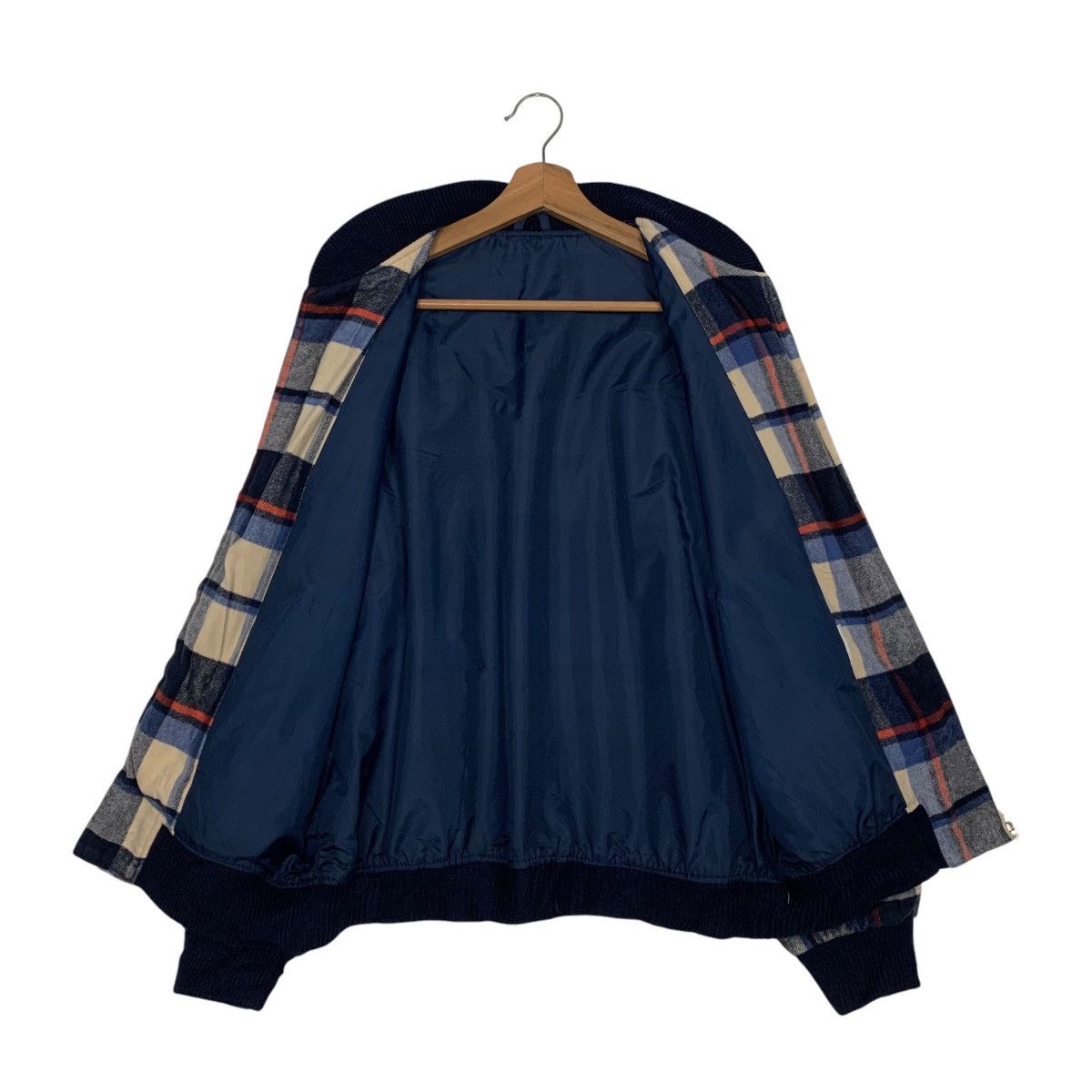 Vintage Vintage 90's Unbrand Checked Plaid Bomber Jacket #2700-C121 Size US M / EU 48-50 / 2 - 11 Thumbnail
