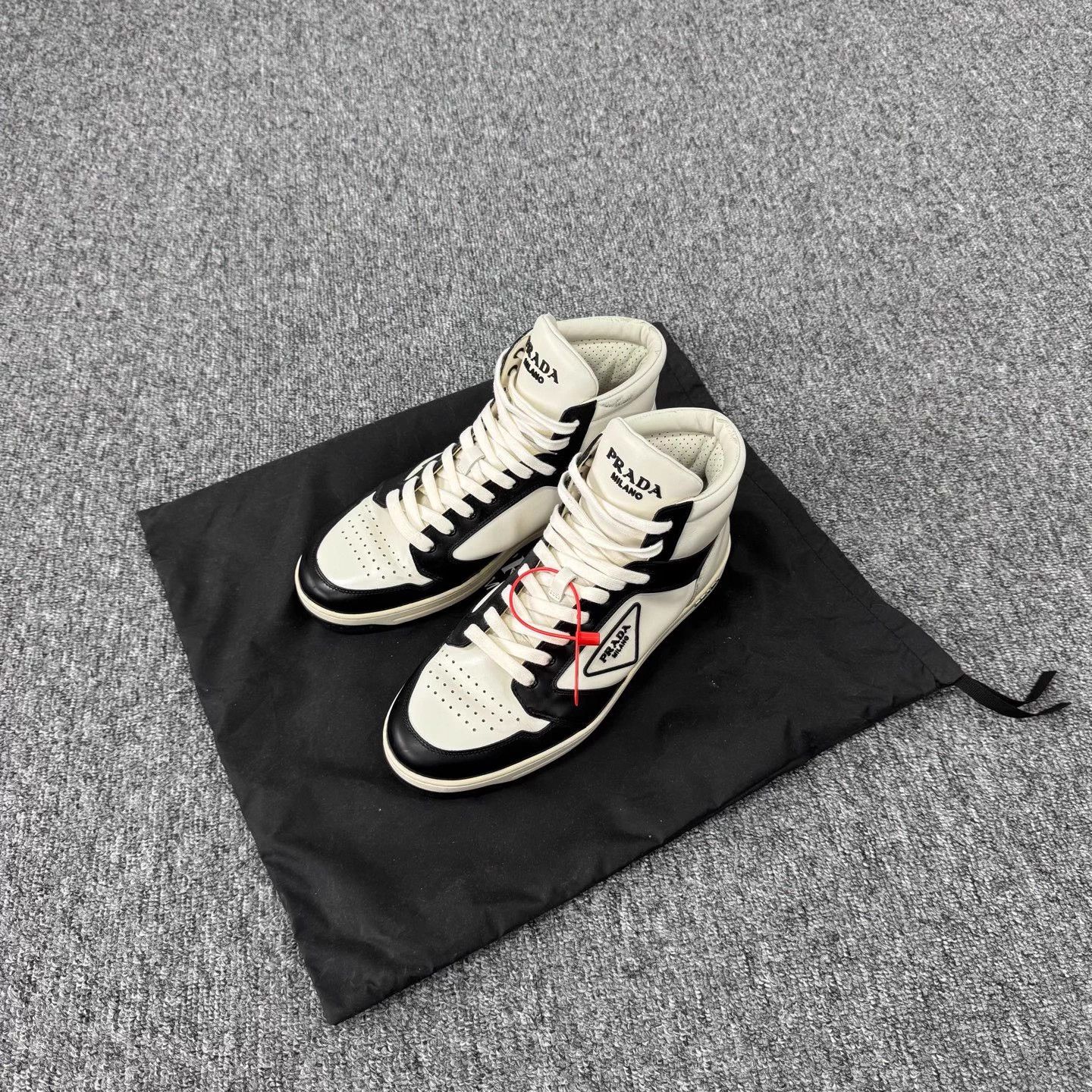 Prada Prada District Hi-Top Sneaker 43 98 New Tri Logo Size US 10 / EU 43 - 2 Thumbnail
