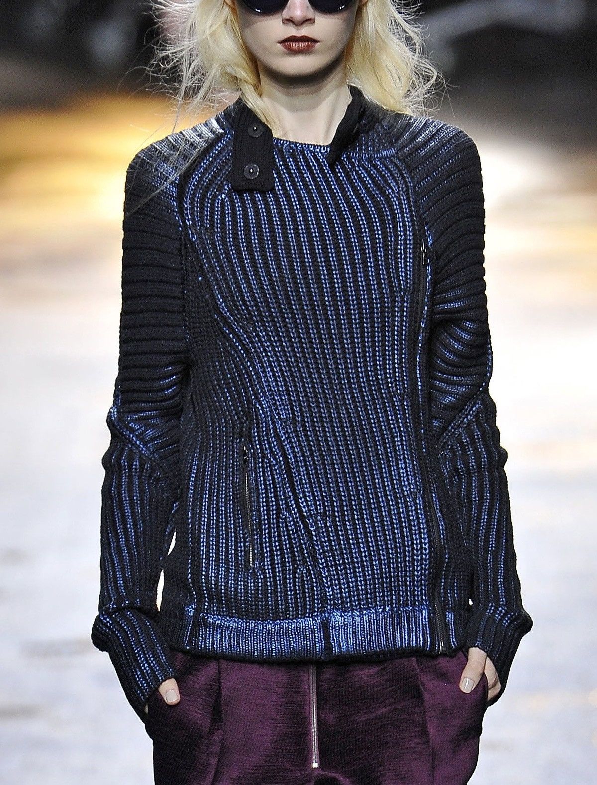 3.1 Phillip Lim 3.1 Phillip Lim F/W 2013 Runway Sweater Size L / US 10 / IT 46 - 2 Thumbnail
