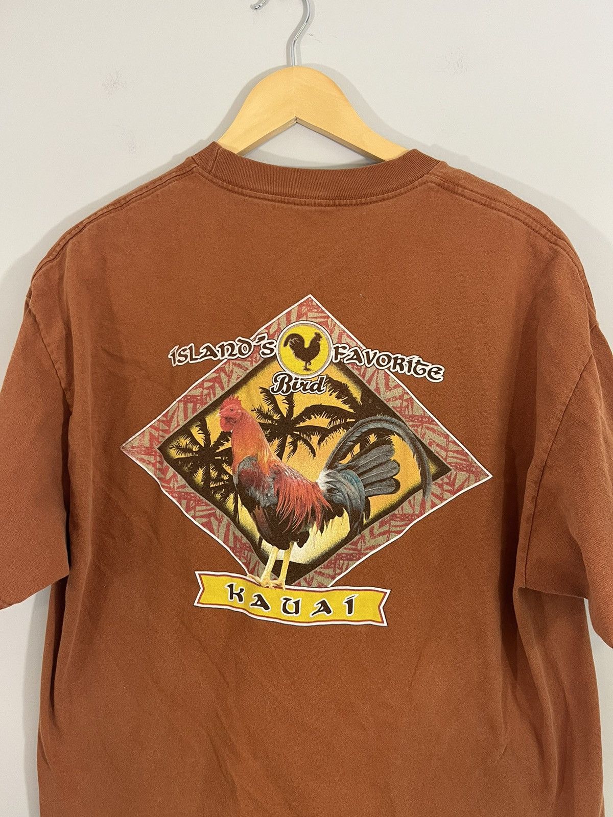 Vintage Vintage Faded Hawaii Bird Cock Shirt Size US XL / EU 56 / 4 - 5 Thumbnail