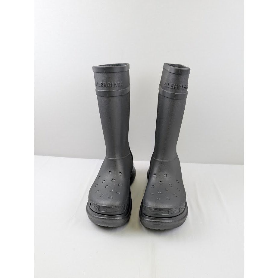 Balenciaga × Crocs o1rshd1 Q:4 / Crocs Rubber Boots in Grafite Size US 11 / EU 44 - 13 Thumbnail