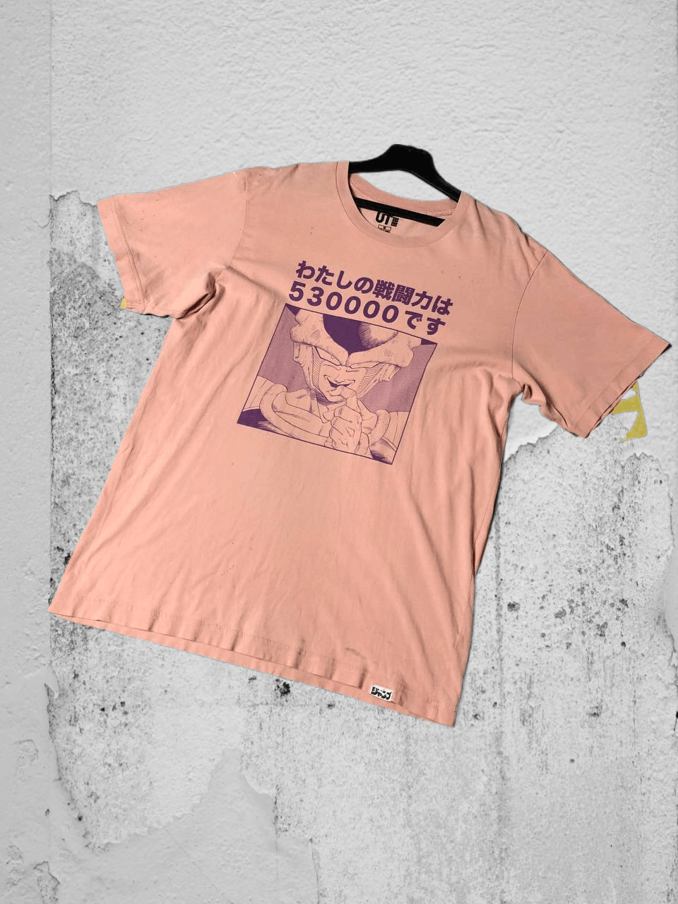 Uniqlo T-Shirt Vintage Uniqlo ANIME Streetwear Size US M / EU 48-50 / 2 - 1 Preview