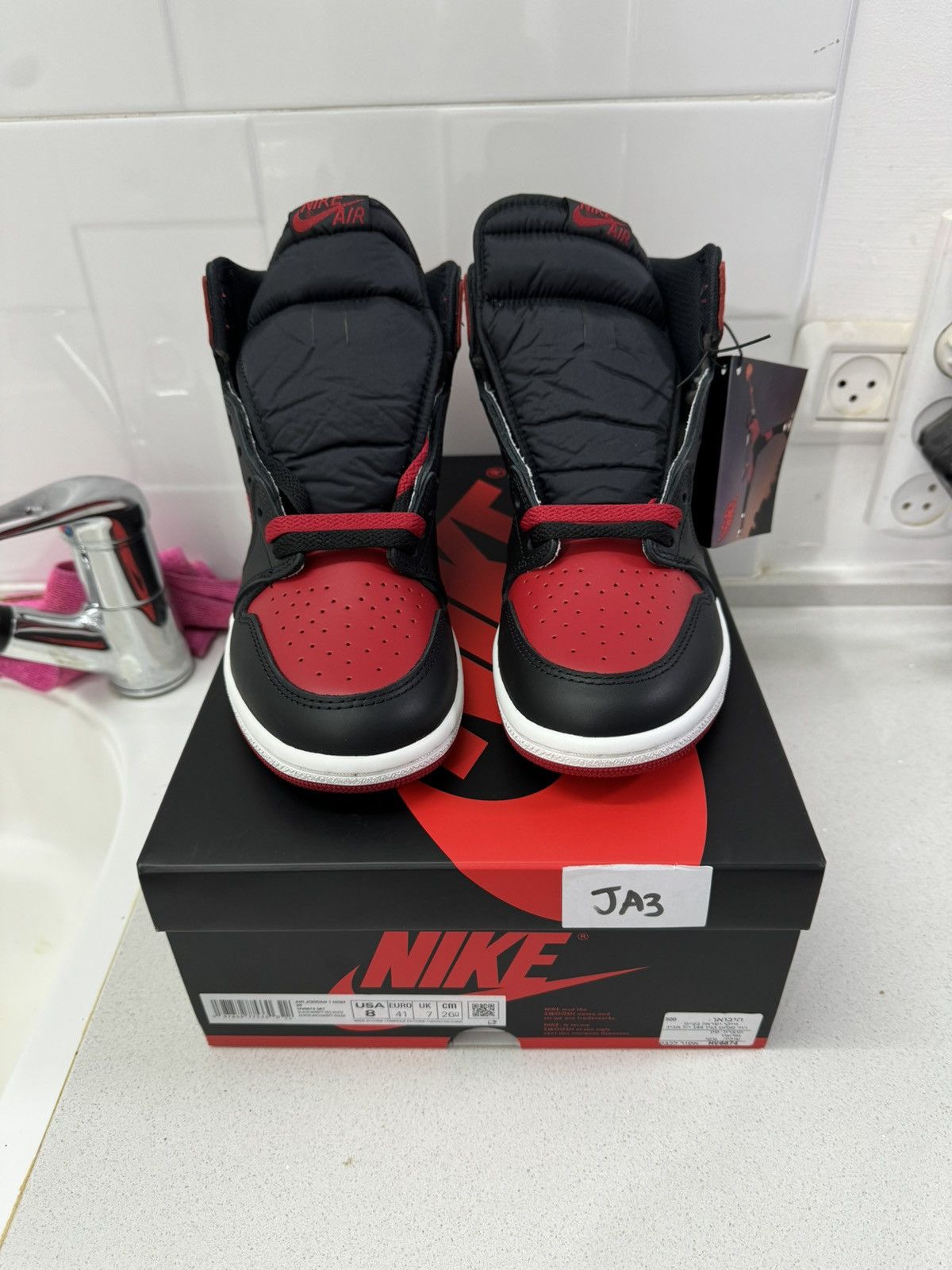 Jordan Brand Jordan 1 Retro High ‘85 OG Bred (2025) Size US 8 / EU 41 - 3 Thumbnail