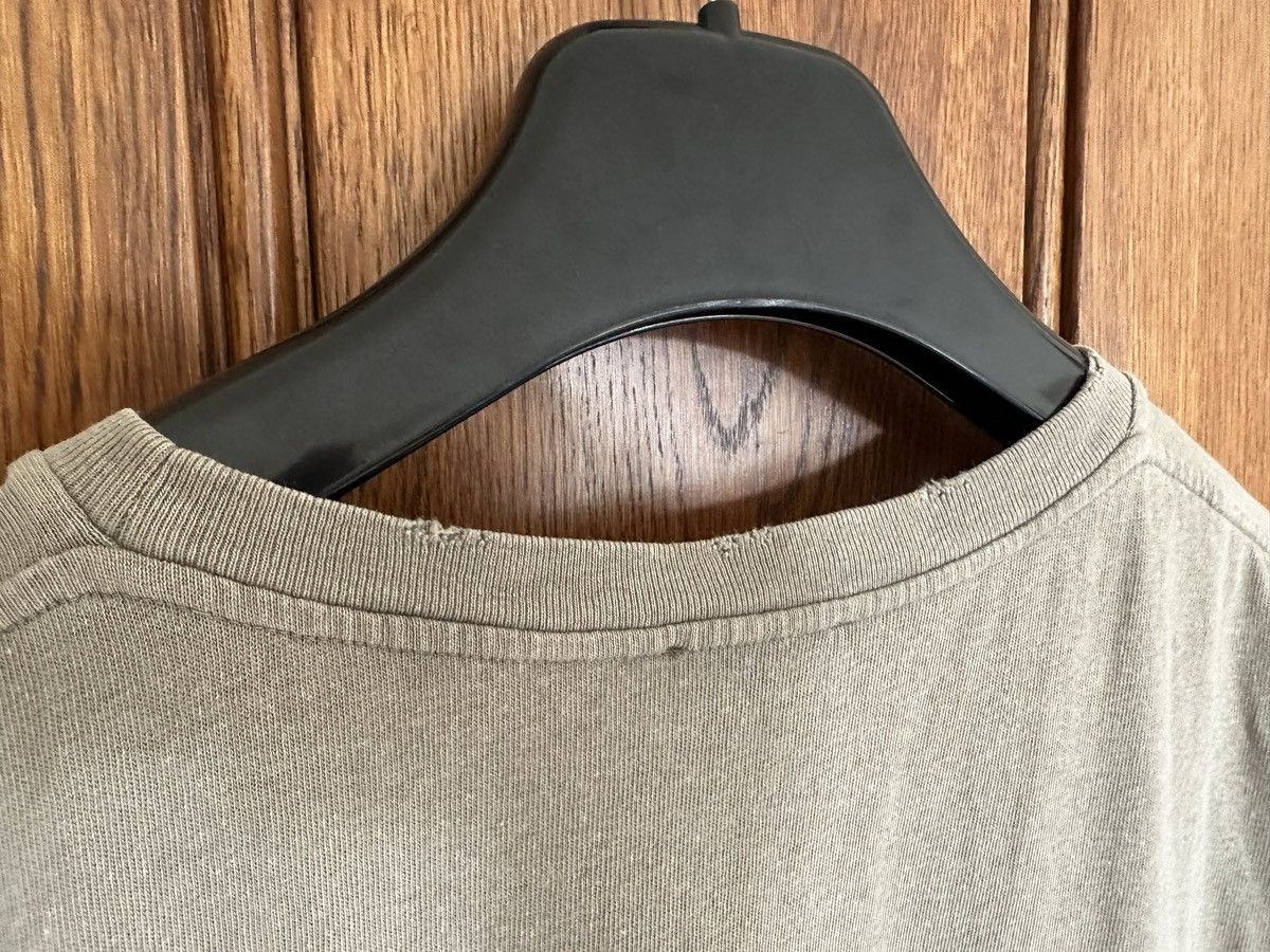 Saint Laurent Paris $550 Saint Laurent Rive Gauche logo t shirt olive khaki Size US S / EU 44-46 / 1 - 20 Thumbnail
