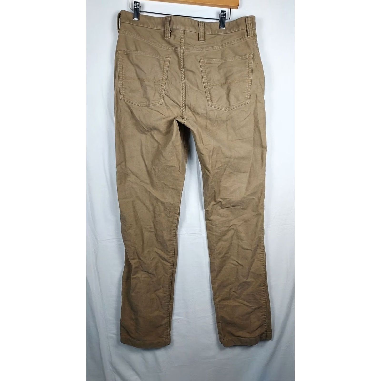 Vintage L.L. Bean Khaki Chino Pants Regular Fit 32x34 Cotton Casual Trousers Beige/Beige SlasH Pockets Zip Closure Mens Size US 32 / EU 48 - 2 Thumbnail