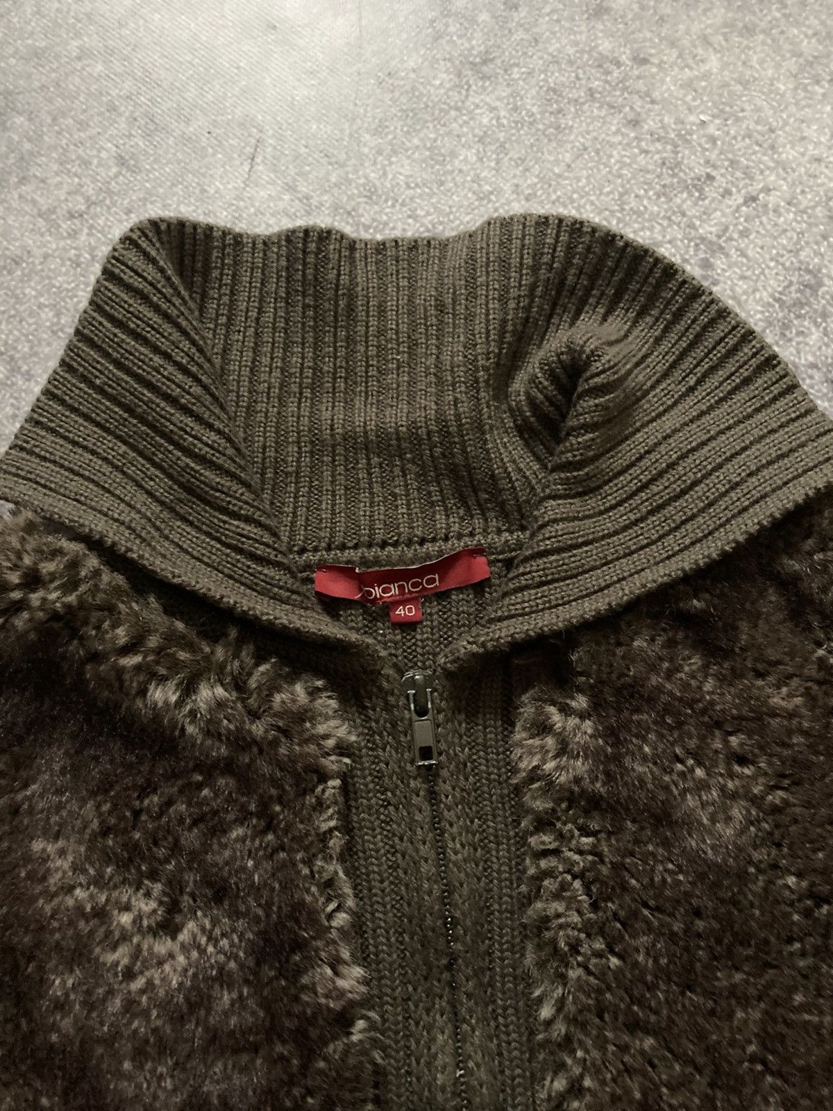 Hysteric Glamour 🔥FAUX FUR IF SIX WAS NINE VIBE CROPPED ZIP SWEATER JACKET Size US S / EU 44-46 / 1 - 11 Thumbnail