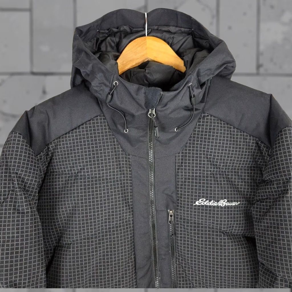Eddie Bauer VINTAGE Eddie Bauer 650 Goose Down Reflective Hooded Jacket Mens XL Black Graph Check Down Jacket Size US XL / EU 56 / 4 - 1 Thumbnail
