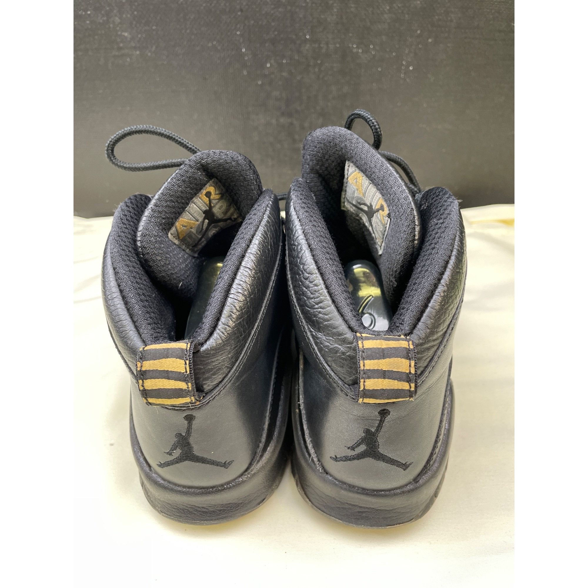Nike Jordan 10 Retro Boys Big Kid Black Leather Sneakers Shoes Si Size US 6 / EU 39 - 5 Thumbnail