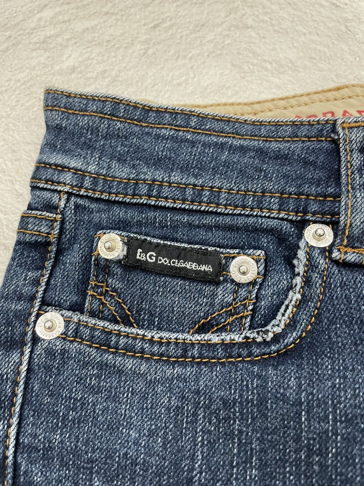 Dolce & Gabbana Dolce & Gabbana Basic Denim Women Y2K Size 26" / US 2 / IT 38 - 4 Thumbnail