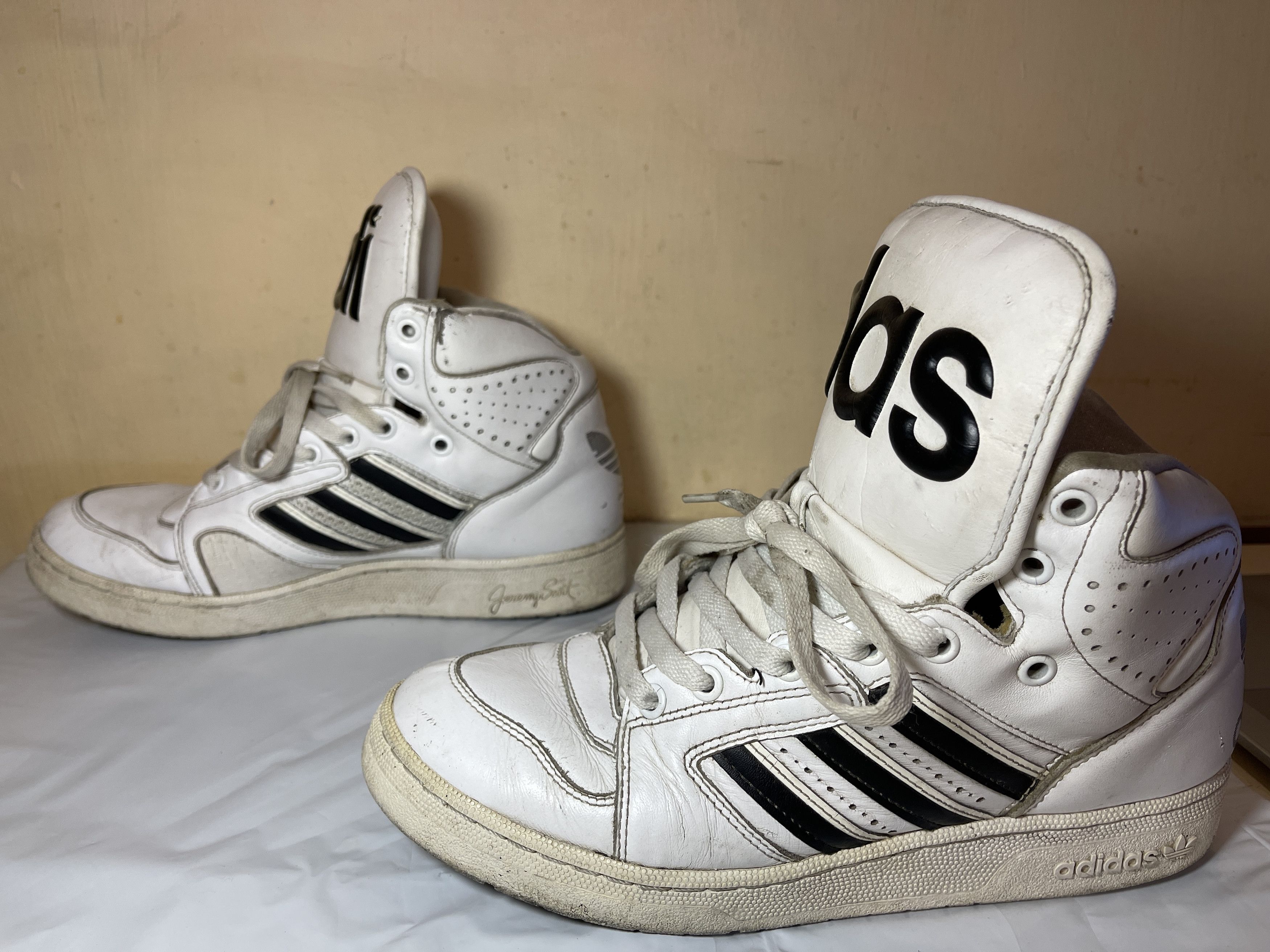 Adidas × Jeremy Scott Adidas sneakers, Jeremy Scott Instinct, Hi Top shoes, V24529 Size US 9 / EU 42 - 10 Thumbnail