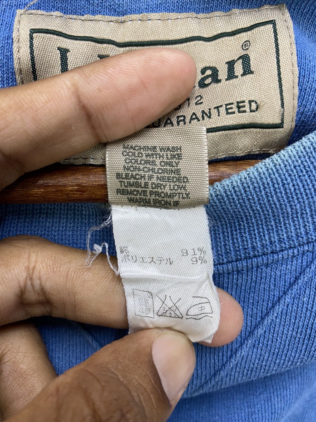 L.L. Bean Vintage LL Bean Sweatshirt Spellout Pullover Crewneck Size L Size US L / EU 52-54 / 3 - 9 Thumbnail