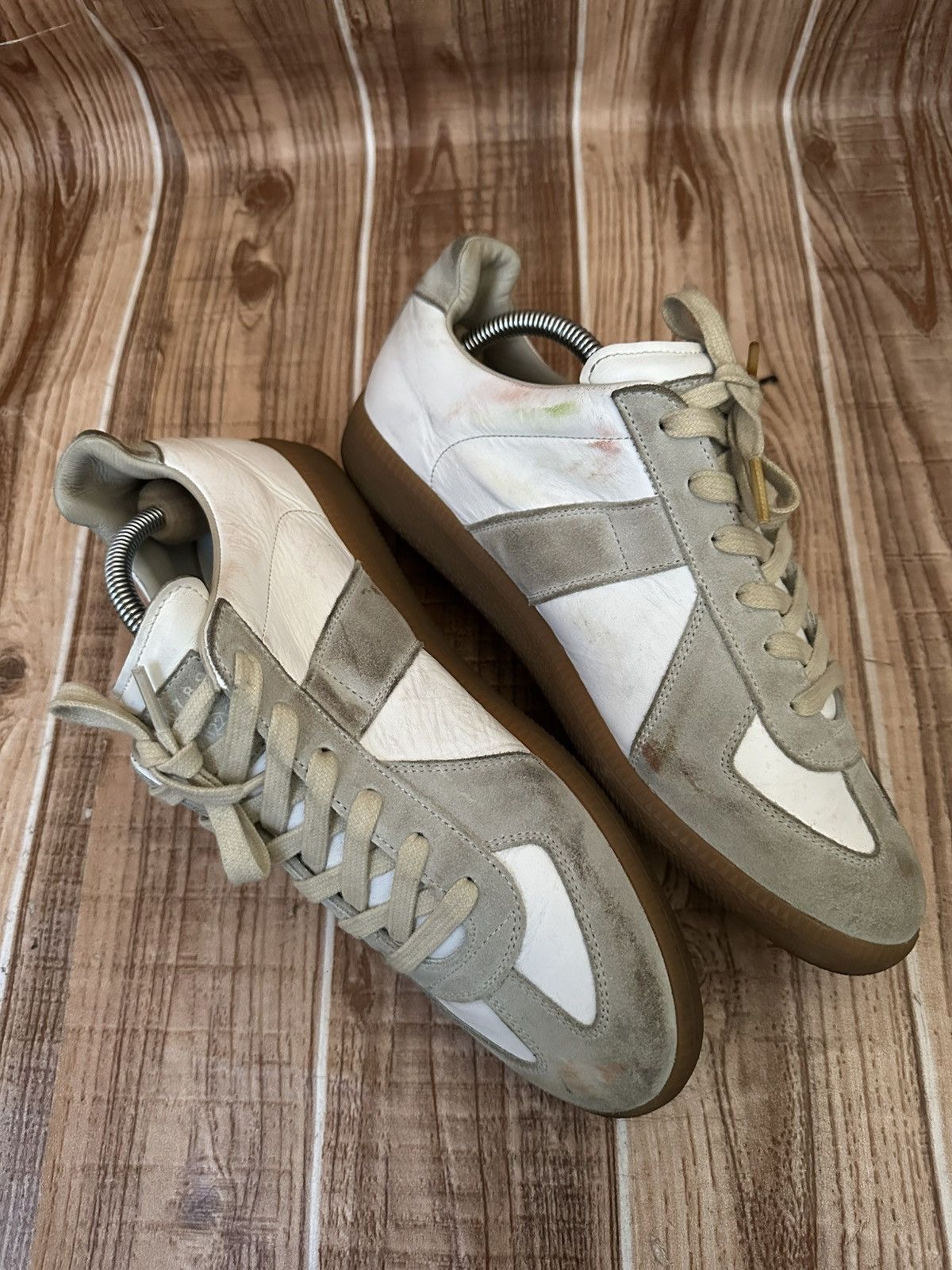 Maison Margiela Maison Margiela REPLICA GAT Gray/White Lowtop Sneaks Size US 8 / EU 41 - 9 Thumbnail