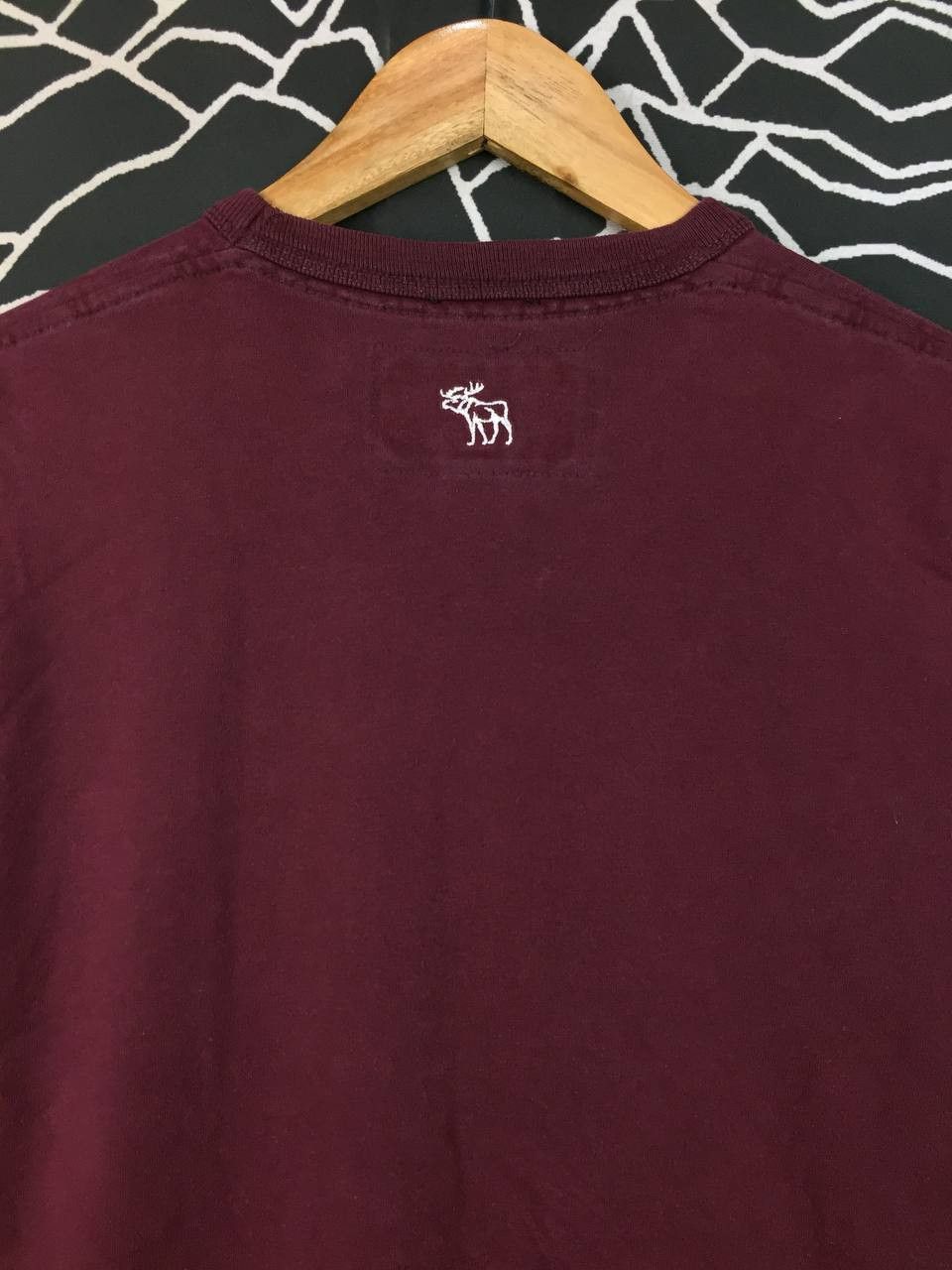 Abercrombie & Fitch Abercrombie & Fitch Spellout Logo Muscle Fit Long Sleeve Tee Size US S / EU 44-46 / 1 - 6 Thumbnail