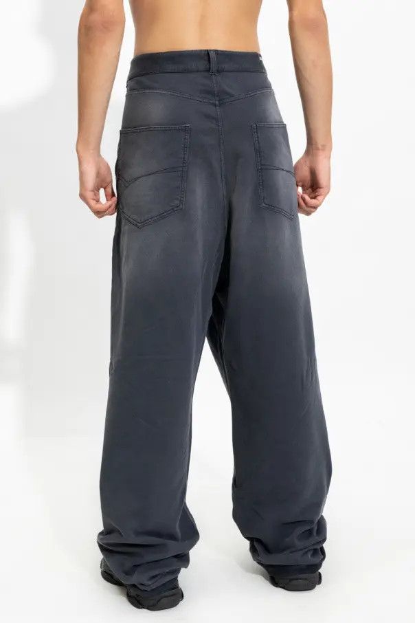 Balenciaga o1in1g1024 Baggy Sweatpants & Joggers in Black Size US 28 / EU 44 - 4 Thumbnail