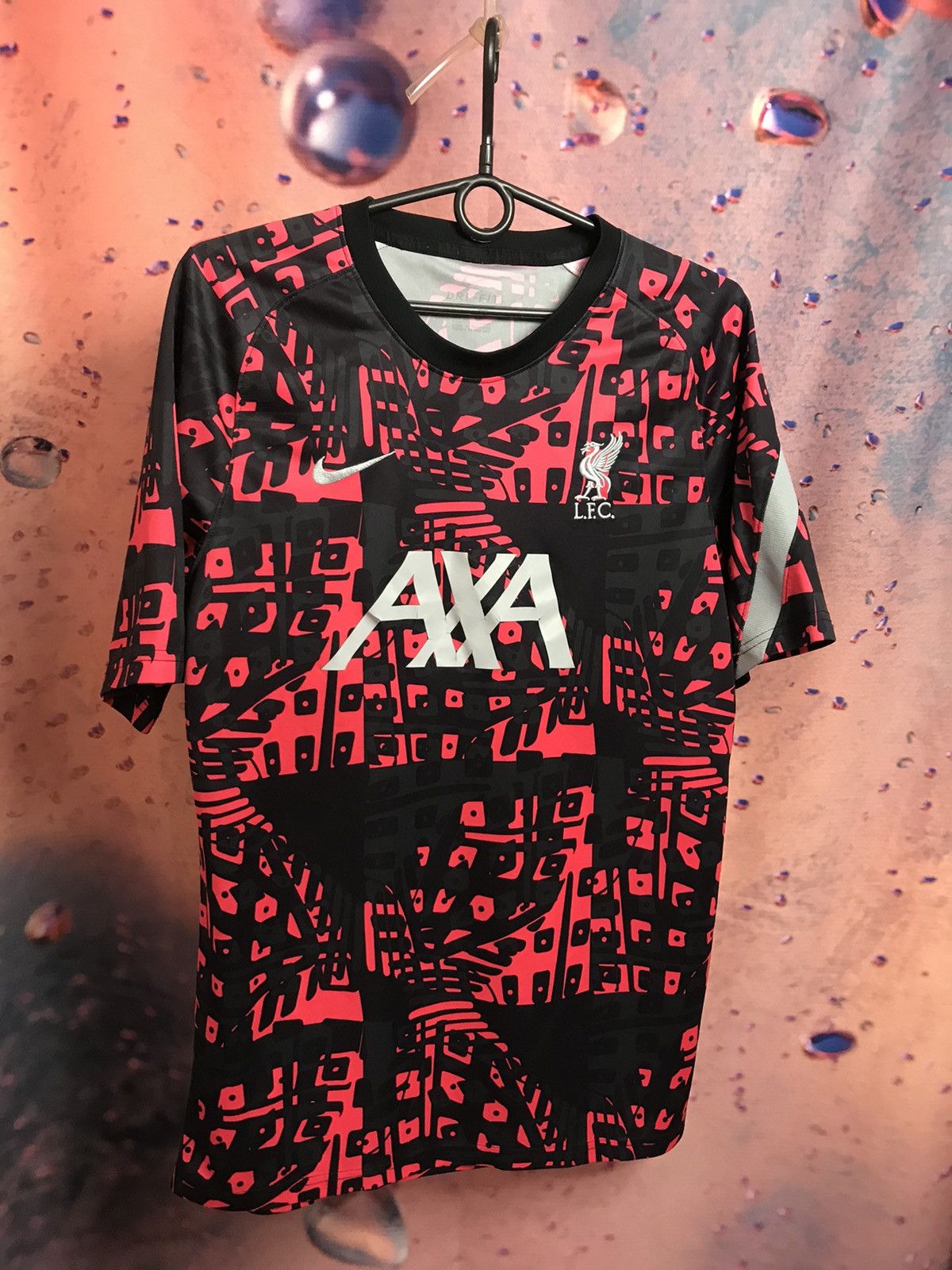Other Liverpool training streetwear soccer jersey Size US L / EU 52-54 / 3 - 2 Thumbnail
