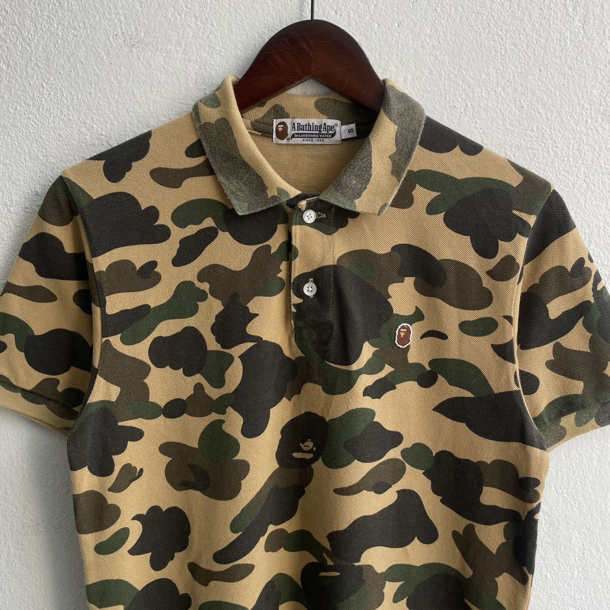 Bape Vintage 00's A Bathing Ape Camouflage Polo Shirts Size US S / EU 44-46 / 1 - 3 Thumbnail