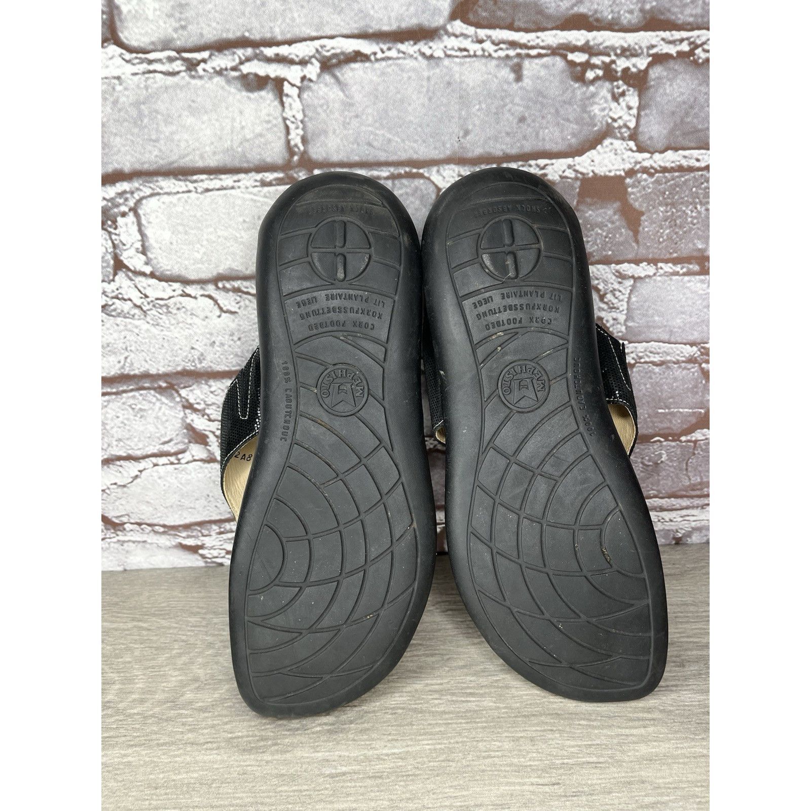 Mephisto Mephisto Agacio Black Leather Thong Slip On Sandals Women’s Size US 10.5 / IT 40.5 - 15 Thumbnail