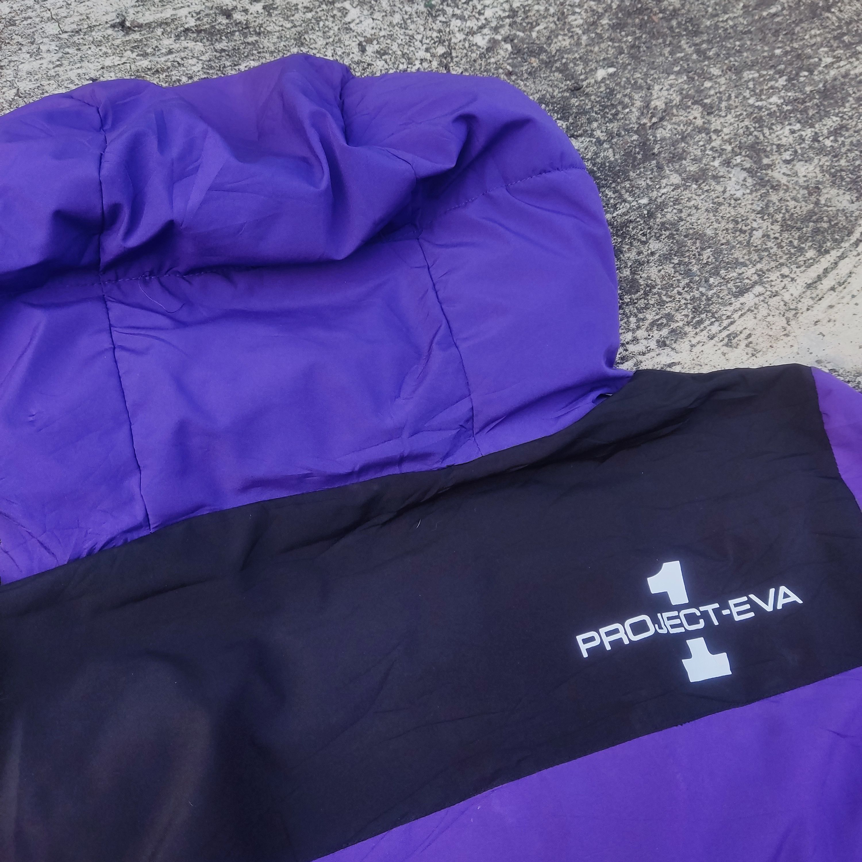 Anime Anime Evangelion Puffer Jacket, Unit 01 Size US L / EU 52-54 / 3 - 4 Thumbnail