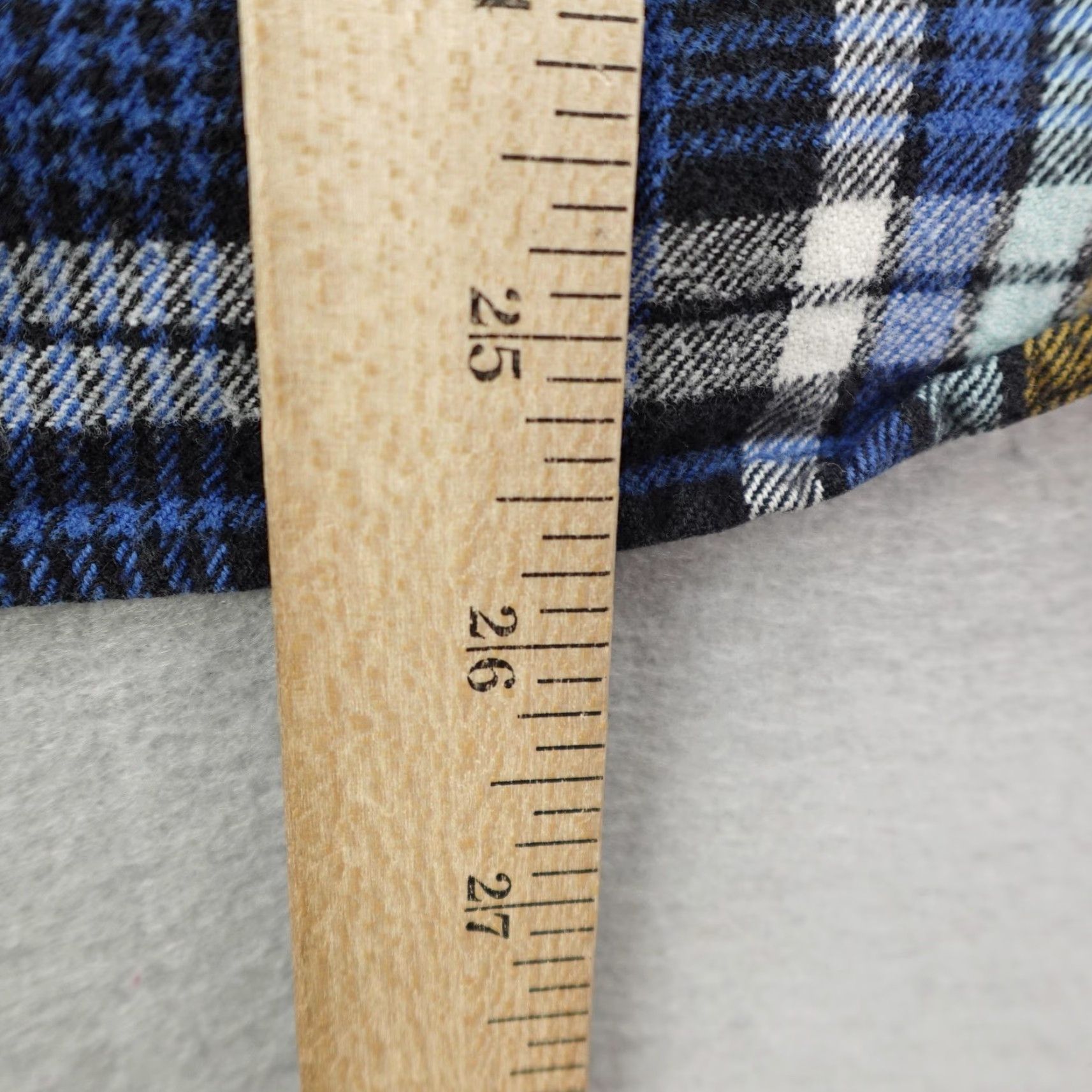 Burton Burton Analog Shirt Mens Small Blue Yellow Plaid Flannel Button-Up Snowboarding Casual Online Shopwear Womens? No. Size US S / EU 44-46 / 1 - 6 Thumbnail