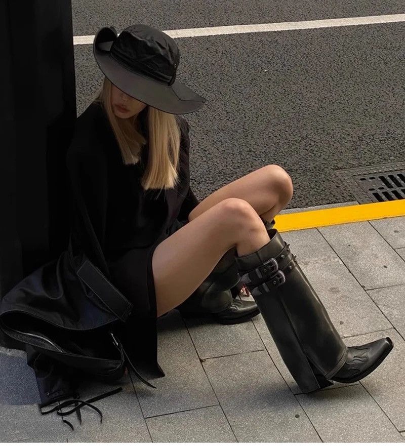 Vintage Women’s Biker Cowboy Boots Gothic High Heel Motorcycle style Size US 6.5 / IT 36.5 - 6 Thumbnail
