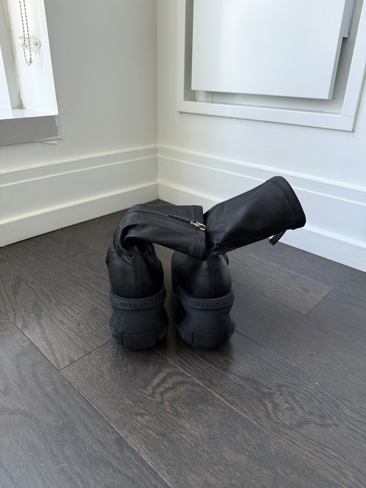 Givenchy Givenchy C Clog Ankle Boots Size US 6 / IT 36 - 2 Thumbnail