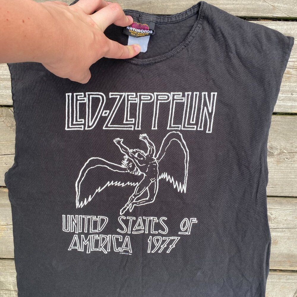 Led Zeppelin × Vintage Vintage Led Zeppelin 1977 United States of America Tour T S Size L / US 10 / IT 46 - 5 Thumbnail
