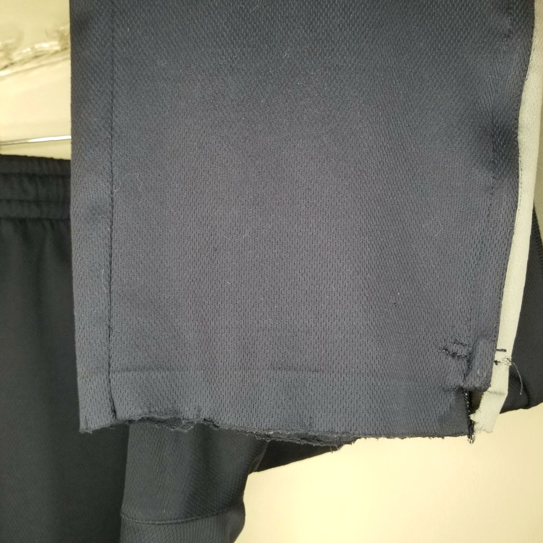 Starter VINTAGE Starter Track Pants Mens L Blue Gray Elastic Waist Activewear Men Gray/Blue 90s or 2000s Men’s Pants Size US 33 - 3 Thumbnail