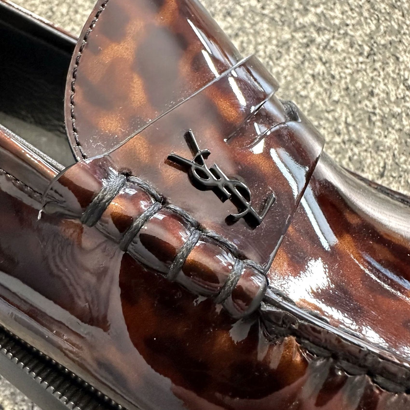 Yves Saint Laurent Saint Laurent Le Loafer Monogram Penny Slippers Loafer Brown Patent Leather 41 11 US Women Vintage 670232 Size US 11 / IT 41 - 3 Thumbnail