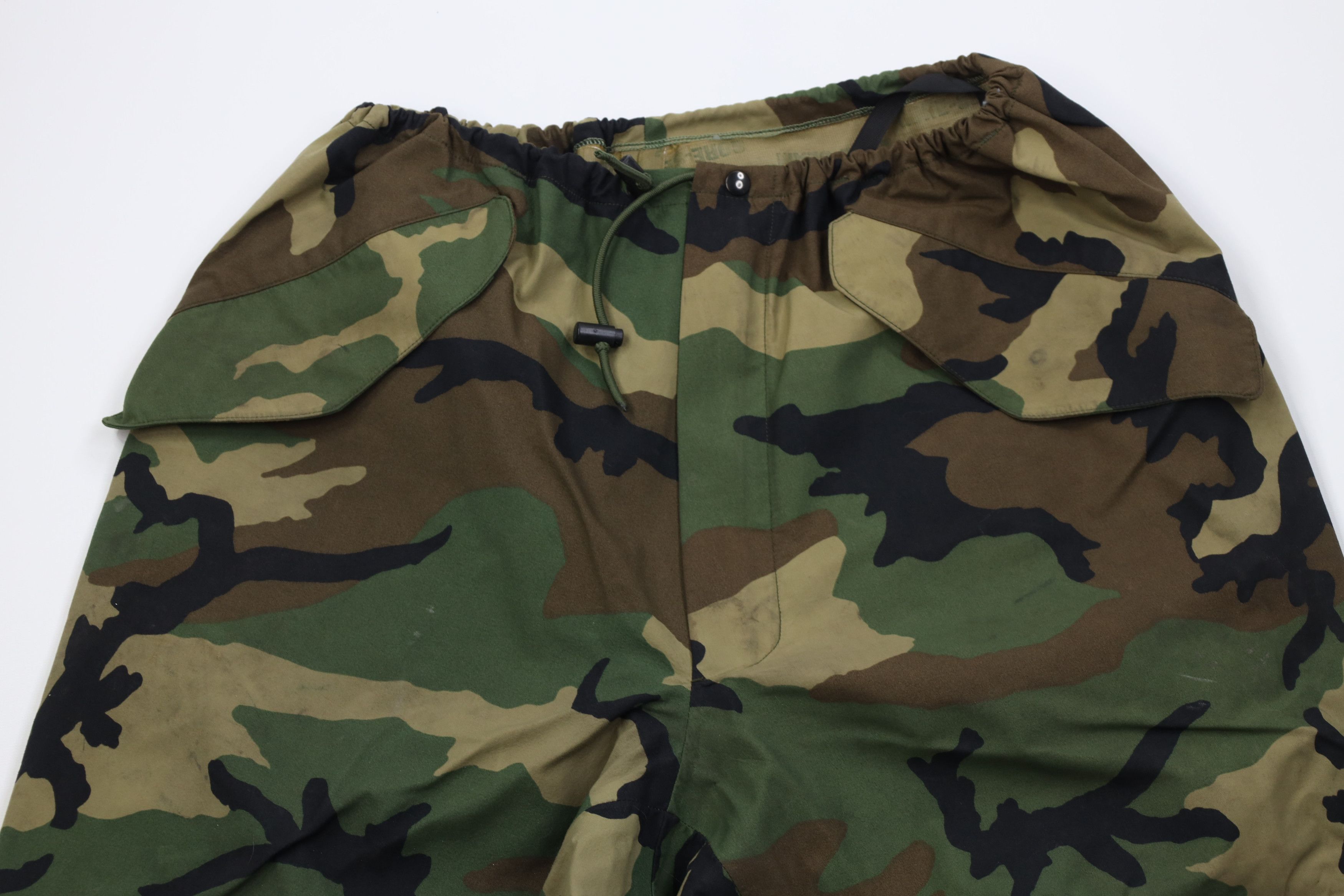 Vintage Vintage 90s Streetwear Waterproof Goretex Rain Pants USA Size US 34 / EU 50 - 2 Thumbnail