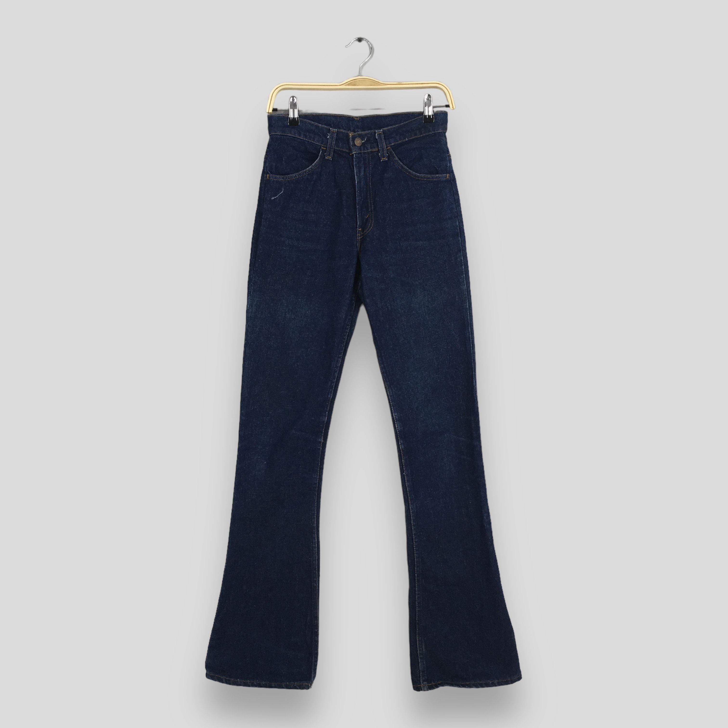 image of Size 26X34.5 Levi's 517 Faded Stonewash Flare Bootcut Jeans in Blue, Women's