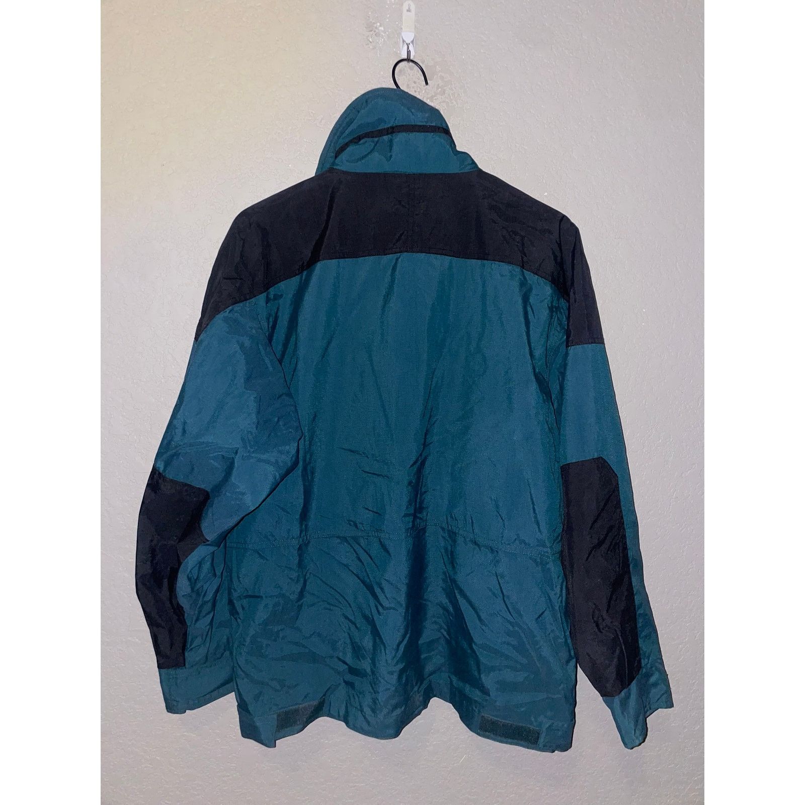 Columbia Vintage Columbia Green Jacket Black Ski Winter Coat VTG S Size US S / EU 44-46 / 1 - 9 Thumbnail