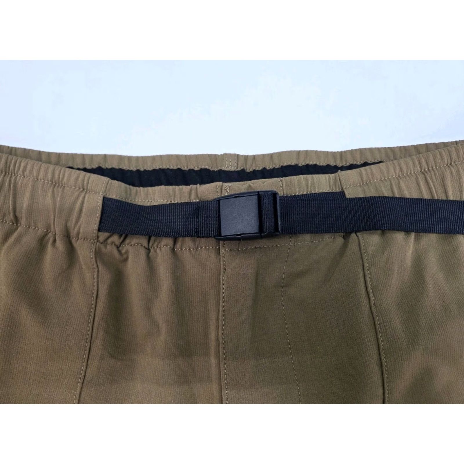 Rhythm Rhythm Mens Belted Beige/Brown Nylon Blend Shorts Zip Pockets 34 Brown 90s Casual Mens Regular Waist 34 Size US 34 / EU 50 - 4 Thumbnail