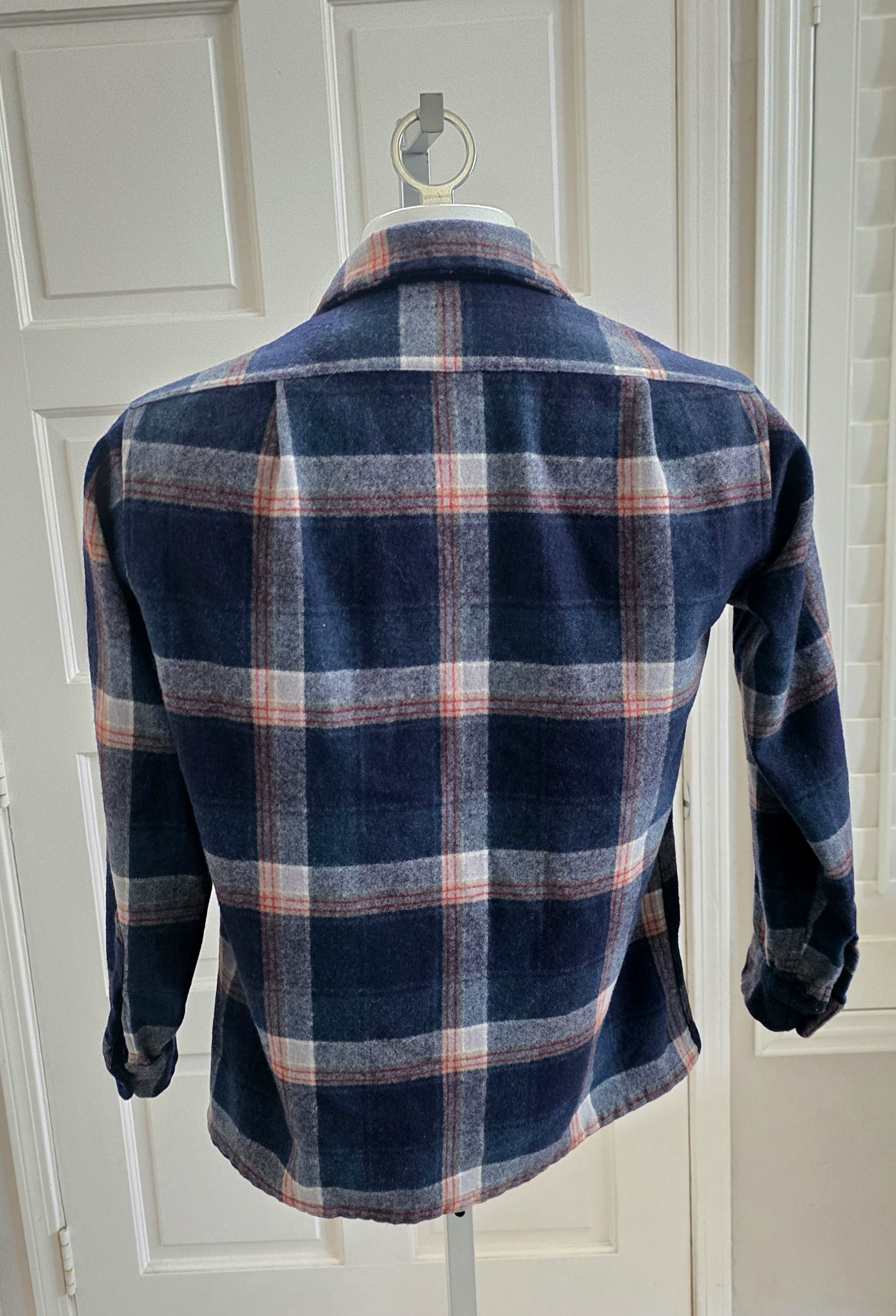 Pendleton Pendleton 1970s 80s Wool Board S Blue Plaid Loop Collar USA Size US S / EU 44-46 / 1 - 6 Thumbnail