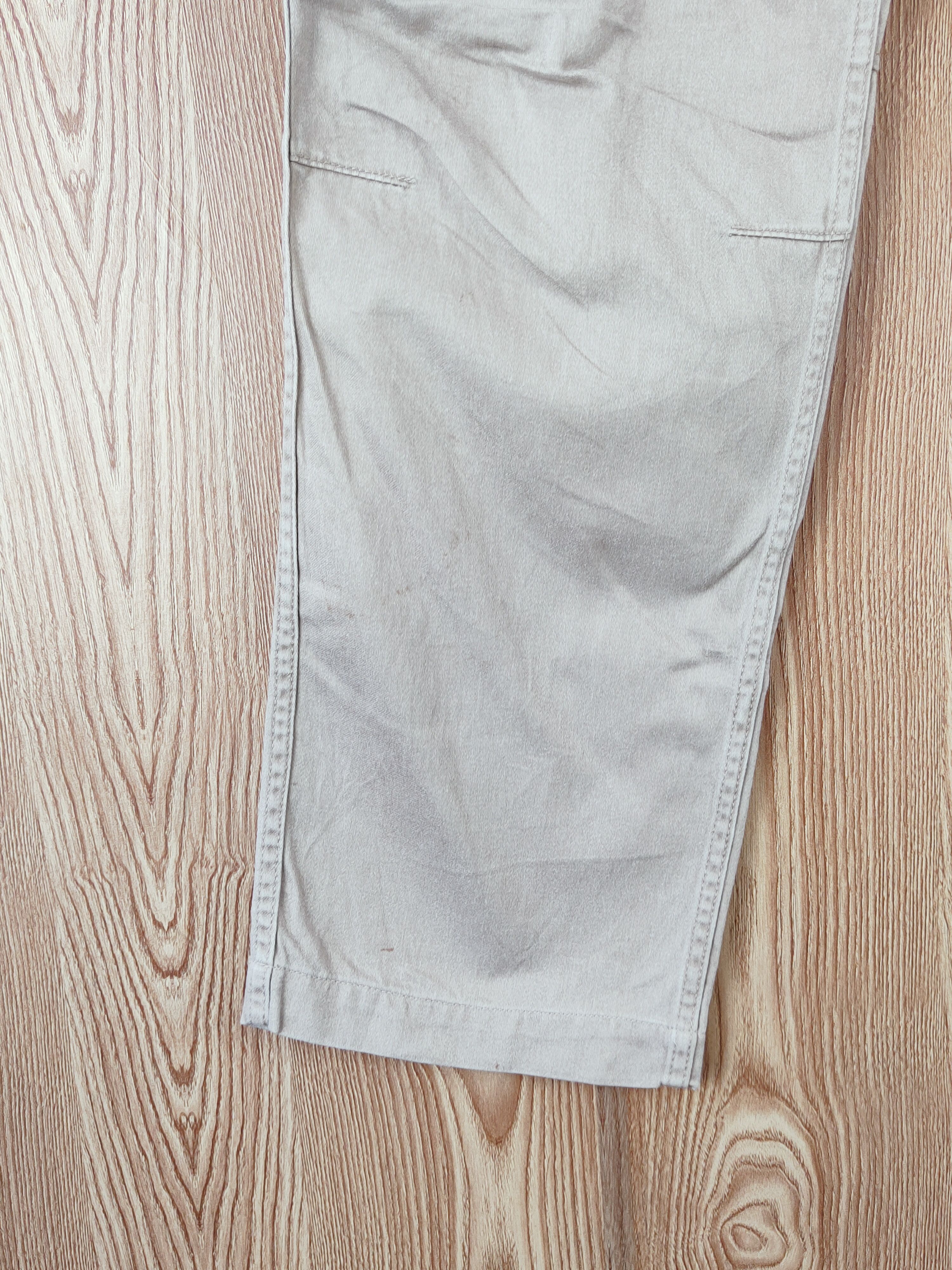 Japanese Brand Uniqlo Cream Multipocket Tactical Cargo Pants #W897 Size US 31 - 4 Thumbnail