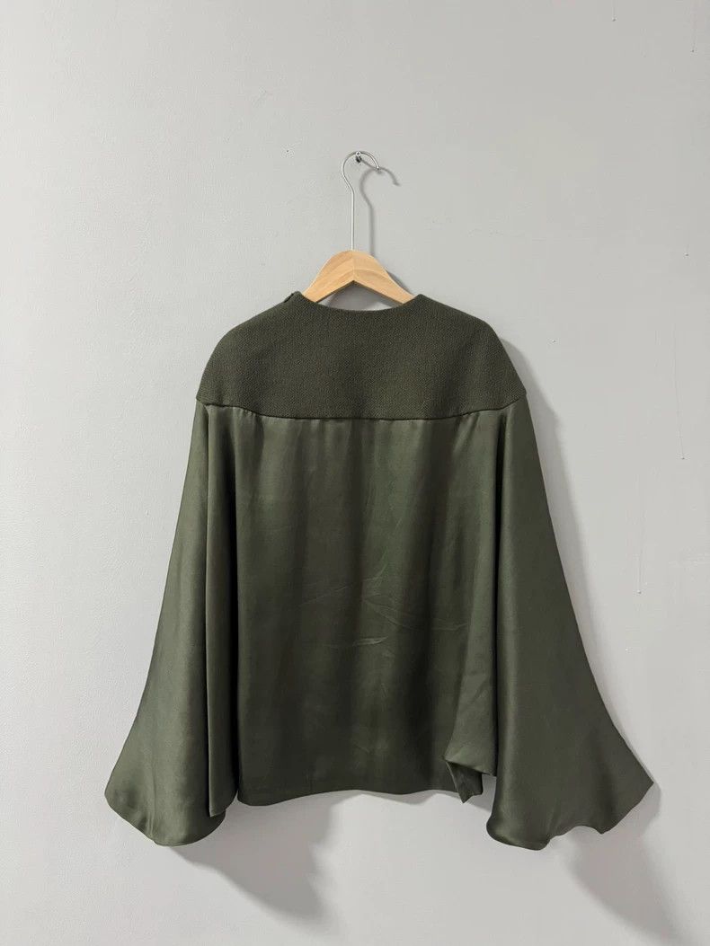 Haider Ackermann Haider Ackermann Olive green satin patchwork cloak Size S / US 4 / IT 40 - 7 Thumbnail