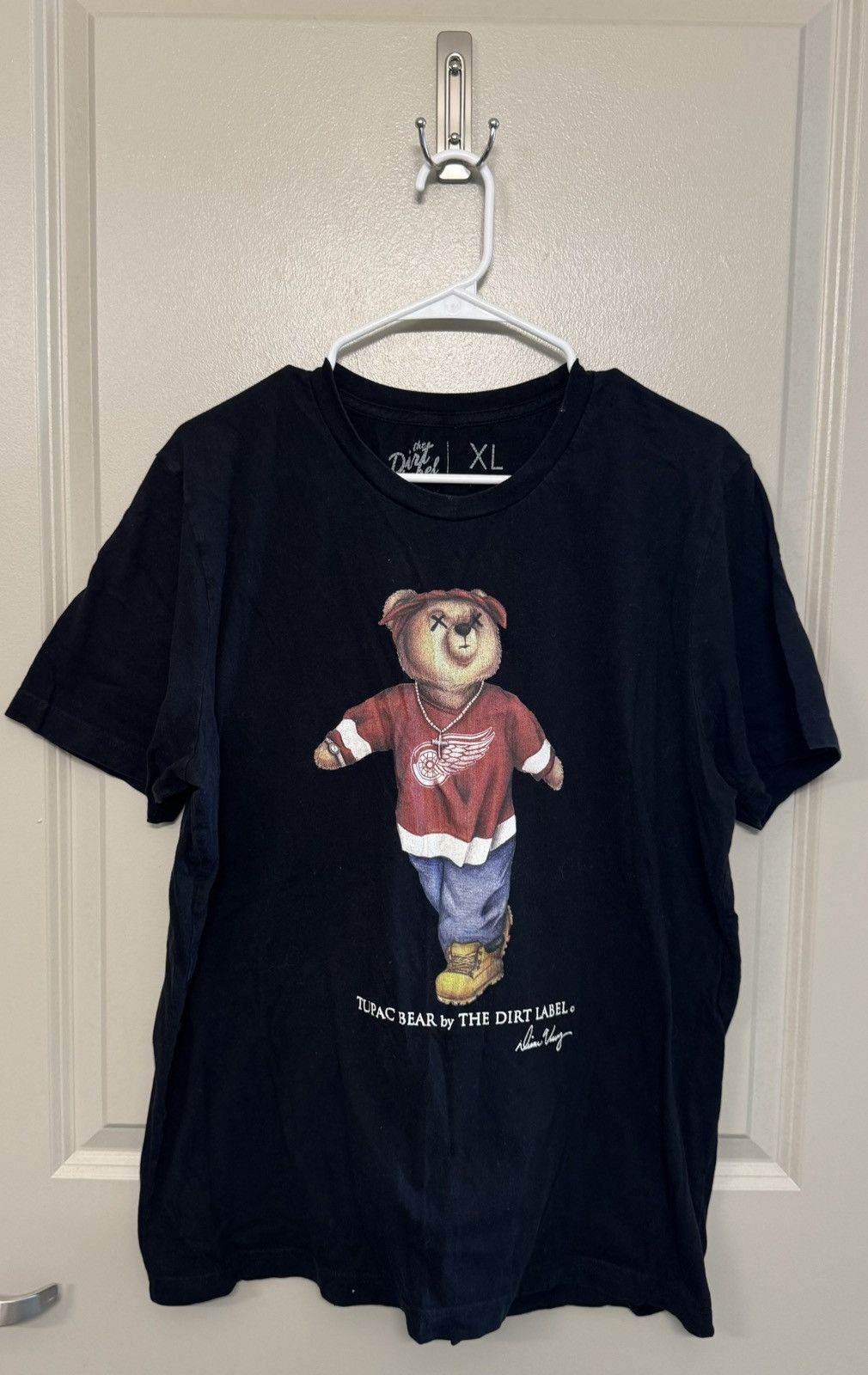 The Dirt Label Unisex Tupac Detroit Red Wings t-shirt Size US XL / EU 56 / 4 - 1 Thumbnail