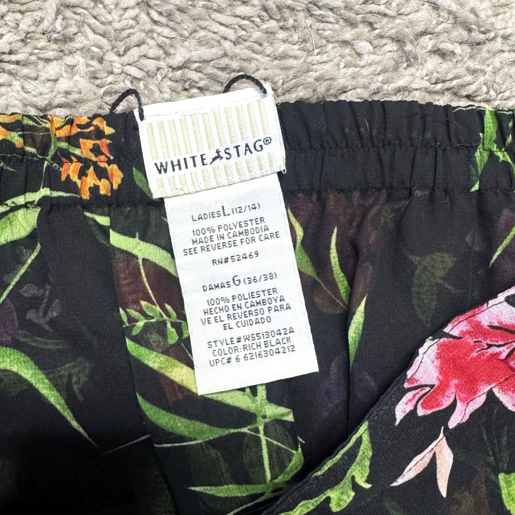 Vintage VINTAGE Floral Pull On High Waisted A-Line Maxi Skirt Bohemian Summer Black Multi Womens L Long Floral Size 36" / US 14 / IT 50 - 4 Thumbnail