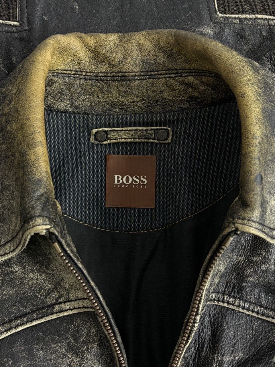 Hugo Boss Vintage 90s Hugo Boss Avant Garde Heavy Leather Jacket Size US M / EU 48-50 / 2 - 18 Thumbnail