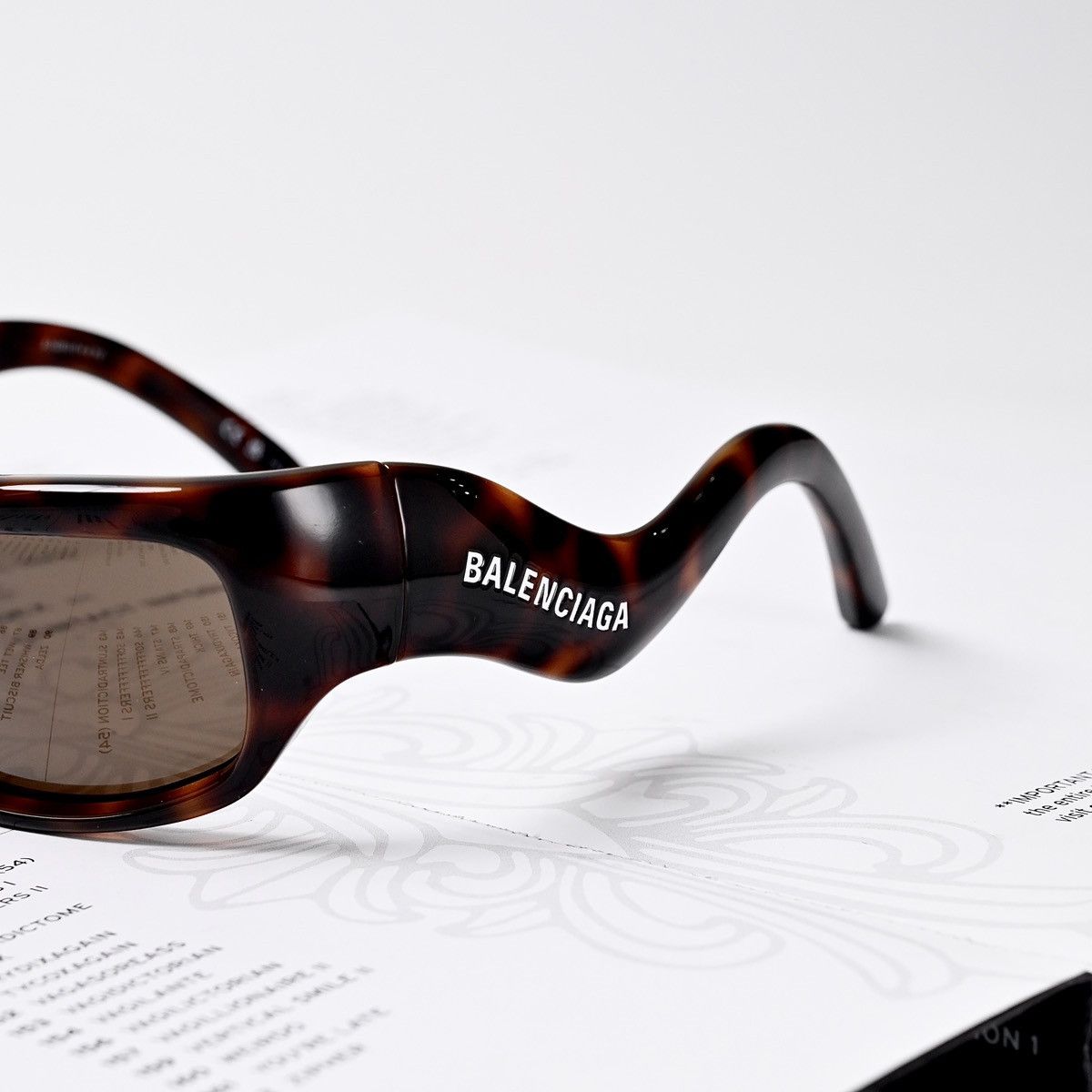 Balenciaga BALENCIAGA BB0320S SUNGLASSES Size ONE SIZE - 3 Thumbnail