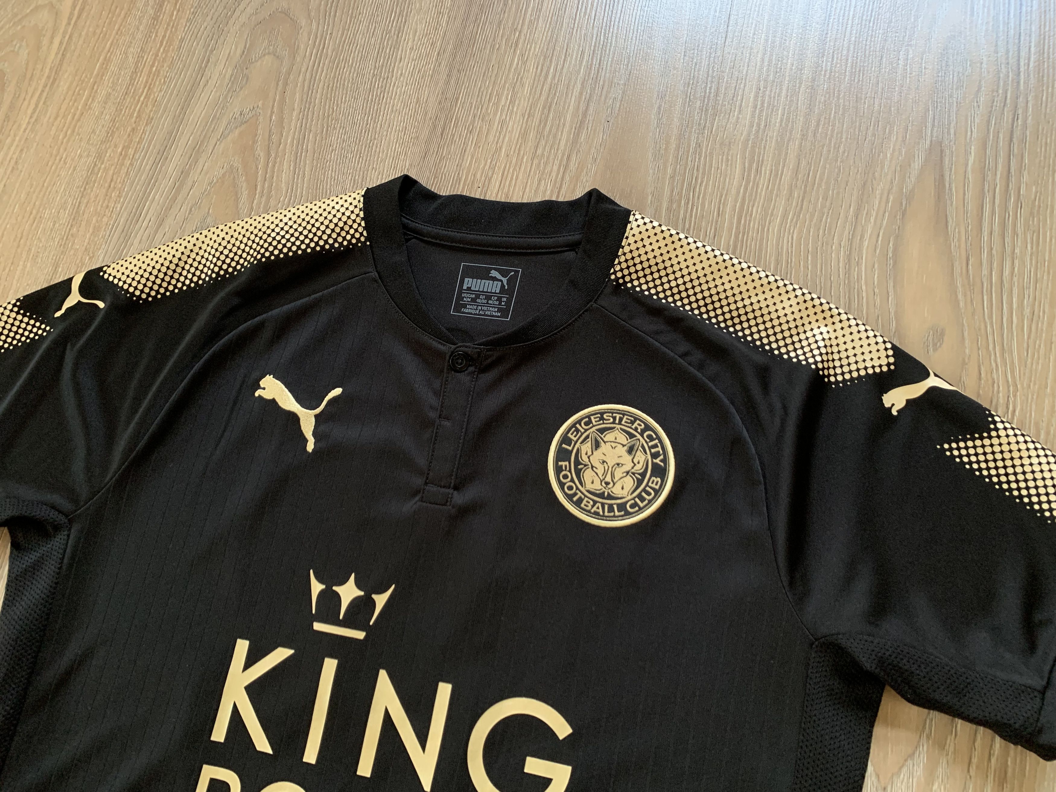 Puma Puma Leicester FC #18 Chicky Jersey 2017-2018 Size US M / EU 48-50 / 2 - 5 Thumbnail