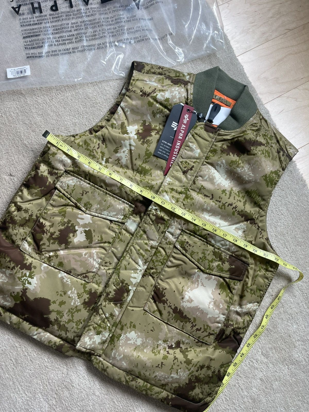 Alpha Industries Alpha Industries men’s vest camo M NWT Size US M / EU 48-50 / 2 - 8 Thumbnail