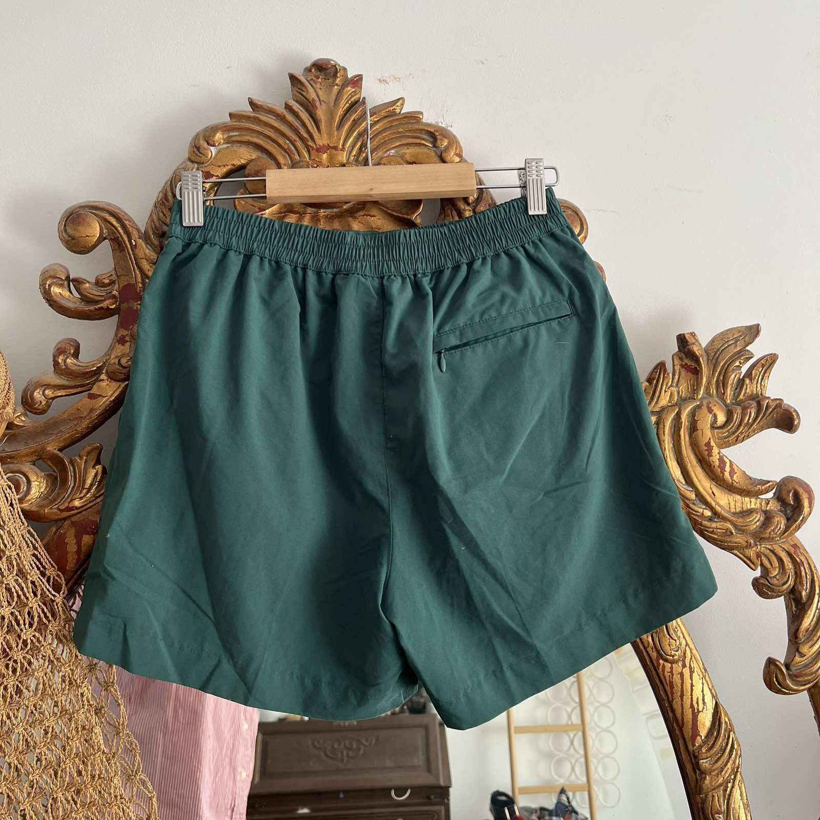 Nike Vintage 90s Nike Embroidered Swoosh Shorts Green Sz M Size US 34 / EU 50 - 2 Thumbnail